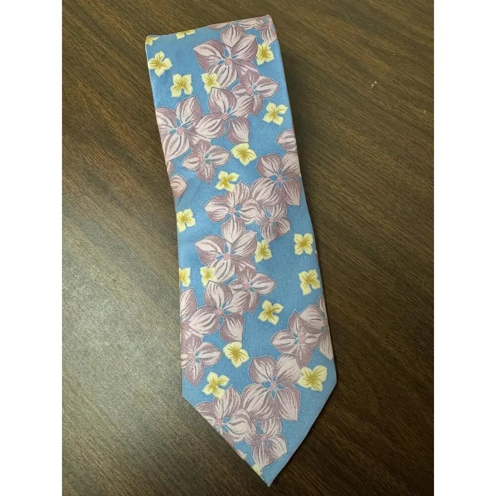 Vintage Valentino 100% Silk tie Paris Floral flower 58”